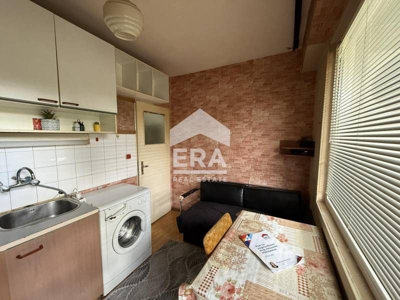 Продава се Едностаен апартамент в Русе, Родина 2 - 39 кв.м за 696 €/кв.м - Снимка #2