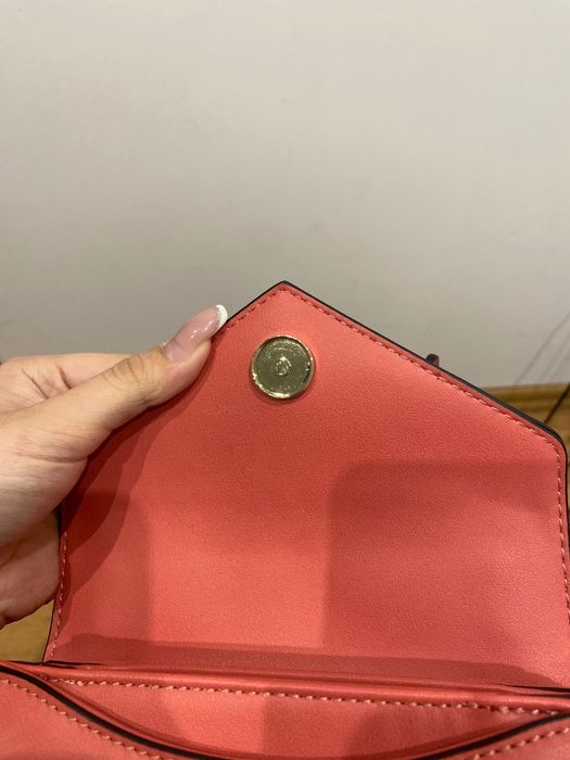 Чанта Guess Girl