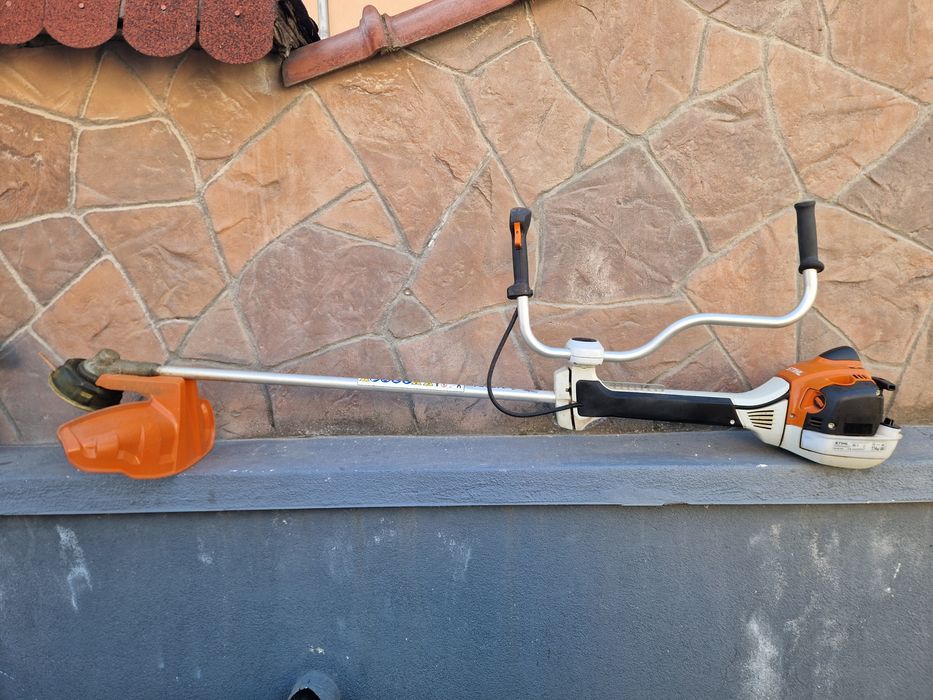 Бензинов тример STIHL