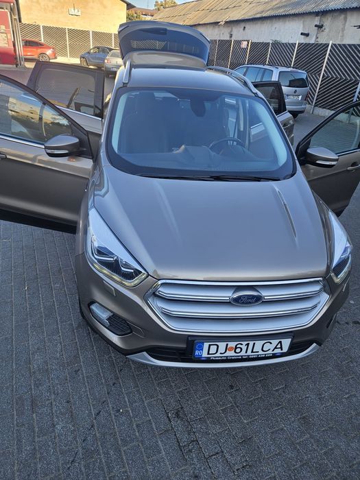 FORD Kuga 2019 — imagine 2