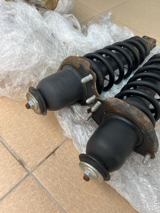 Амортисьори с пружини Toyota Avensis Т25