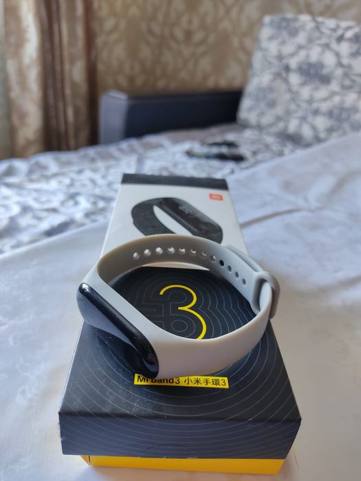 Смарт часы mi band 3
