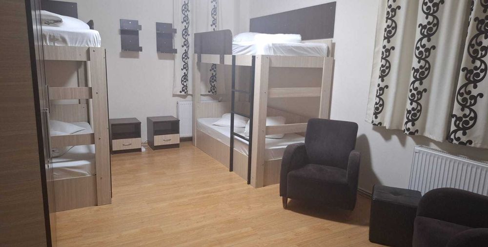 Cazare ieftina Bacau, Central- Solutia Ideala pentru Echipe de muncitori si Angajati - Negociabil -