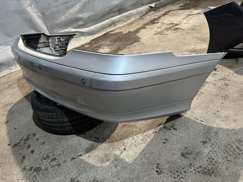 Задна броня за w203 Мерцедес C classe facelift седан!