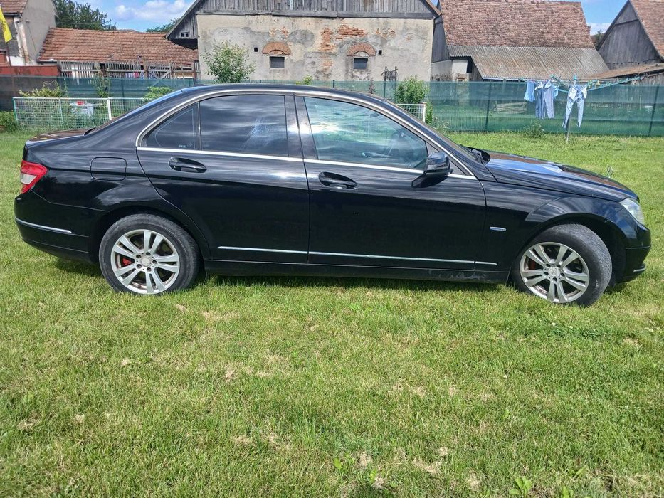 Mercedes-Benz C220 CDI W204 – 204 CP – 2010 -236500 km