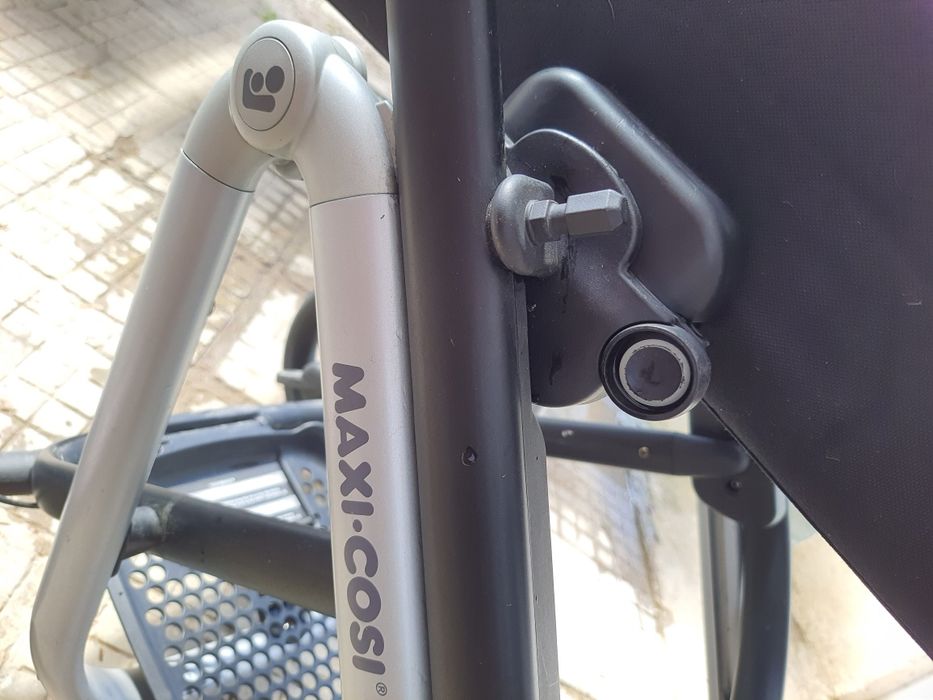 Комбинирана количка Maxi Cosi Lila Nomad + Кош за новородено Oria