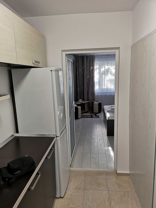 Inchiriez Garsoniera