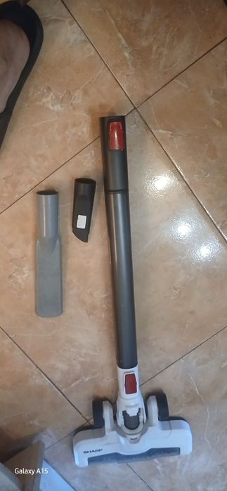 Sharp SAVP1001RW, Вертикална прахосмукачка