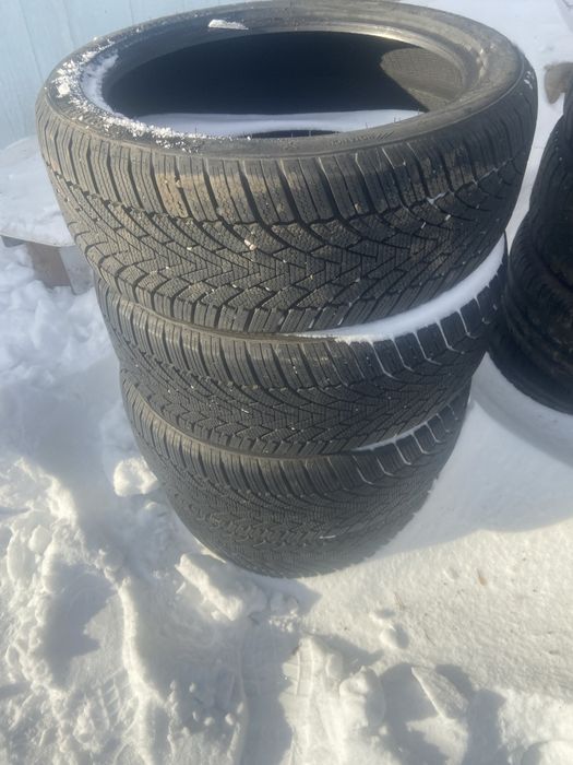 Продам 4 балона состояние новых