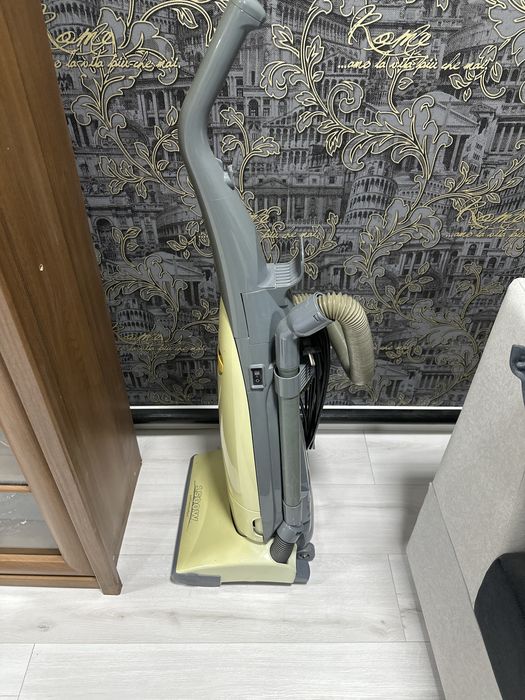 Пылесос Hitachi 1500w