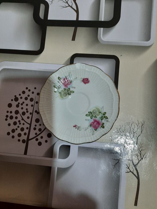 Кофейный набор чашки с блюдцами