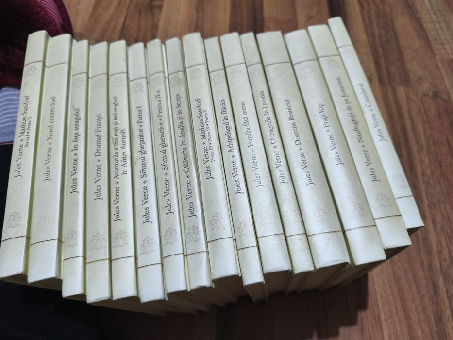 Colecția Jules Verne Editura ERC Press