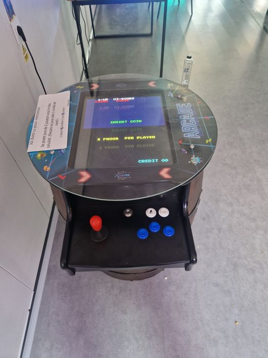 Echipamente Arcade și Pinball Profesionale (cu jetoane) – Stare Nouă / Import