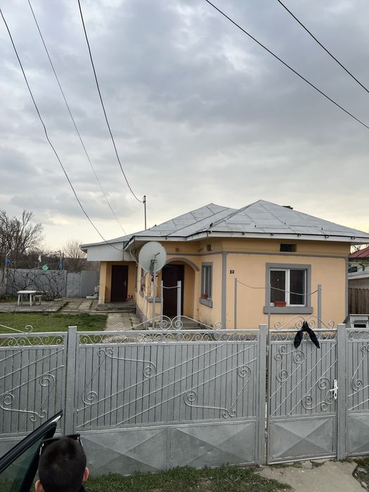 Casa de vanzare In Balș , cartierul Vârtina
