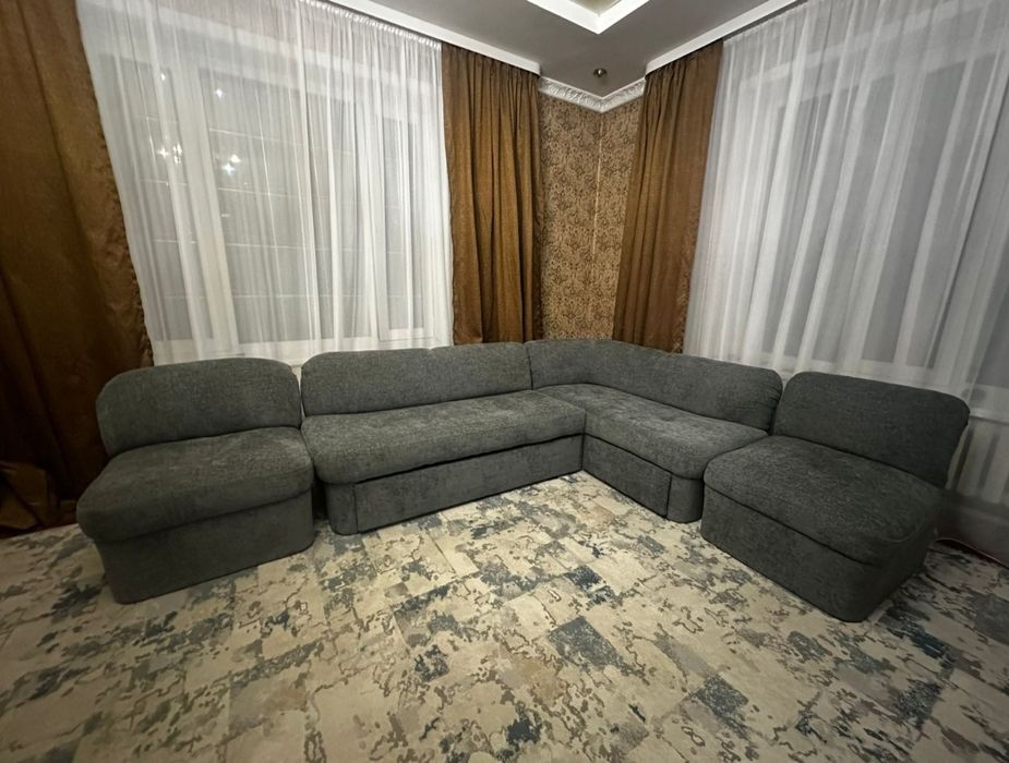 Перетяжка мягкой мебели