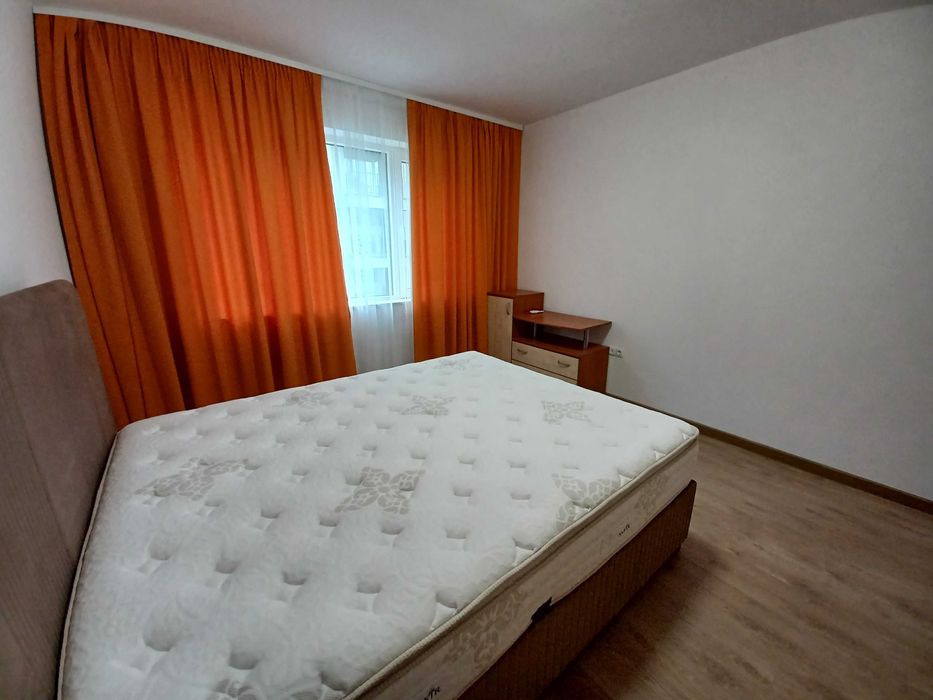 Дава се под наем Тристаен апартамент в Варна, Автогара - 90 кв.м за 1000 € - Снимка #12