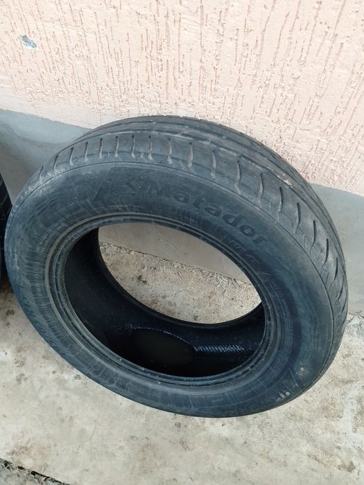 Авто шины летние продам