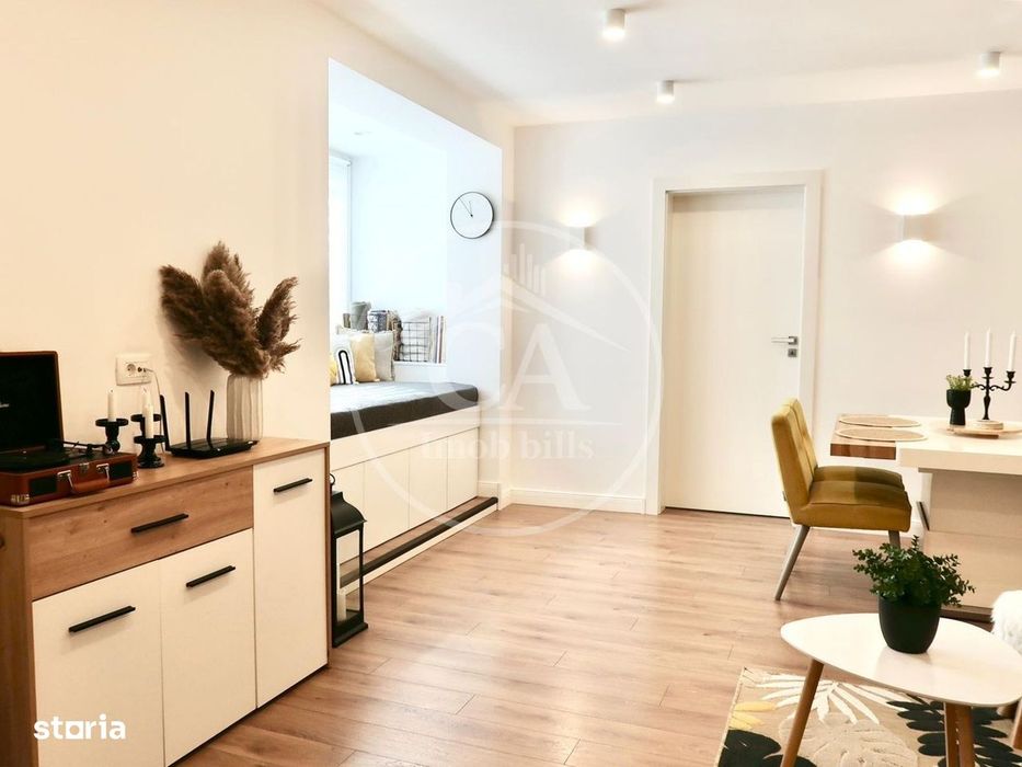Apartament de vanzare  cu 3 camere Lux in zona Rogerius, Oradea.