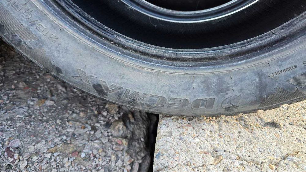 Delmax Ultima Ice 215/60 R17 (4 шины) шипы