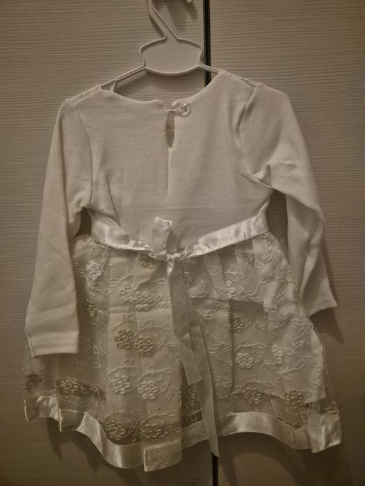Rochie fetite noua marime 74