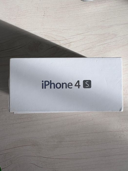Iphone 4s 16Gb черный