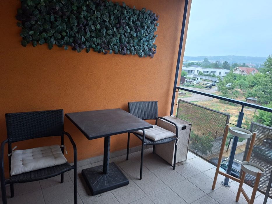 2 Cam. Prima Nucetului