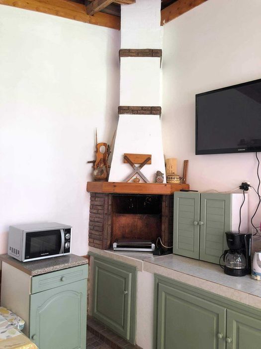 Дава се под наем Етаж от къща в с. Равда, Област Бургас - 50 кв.м за 35.7 € - Снимка #9