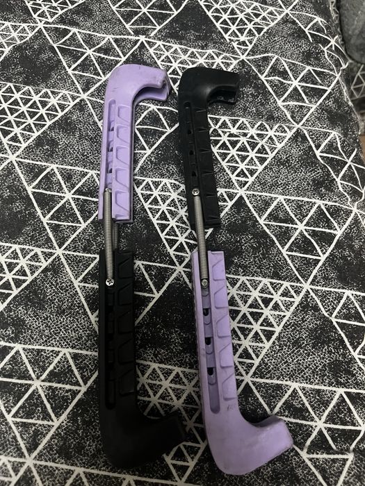 Защина на лезвие коньков