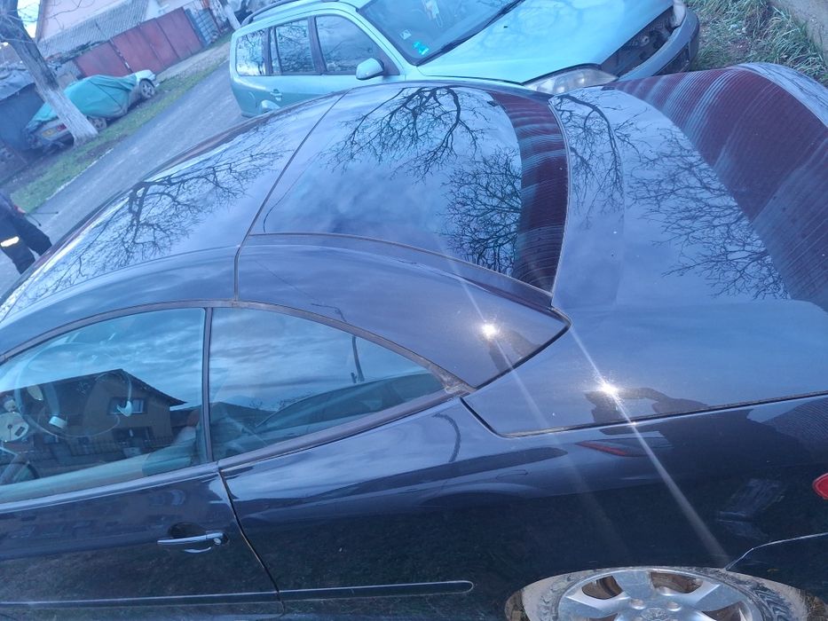 Dezmembrez peugeot 307cc