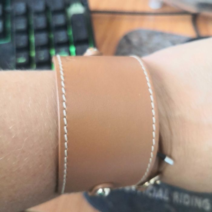 Escada дамска кожена гривна