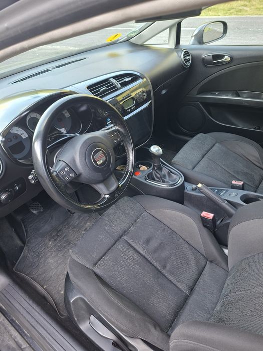 Vând Seat leon 1p FR