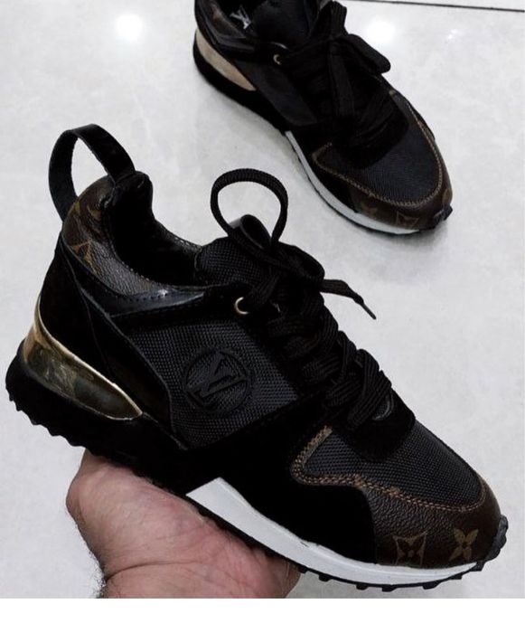 Продам новые Кроссы