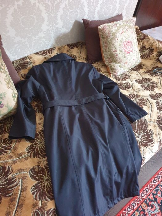 Продаю плащ Турция.