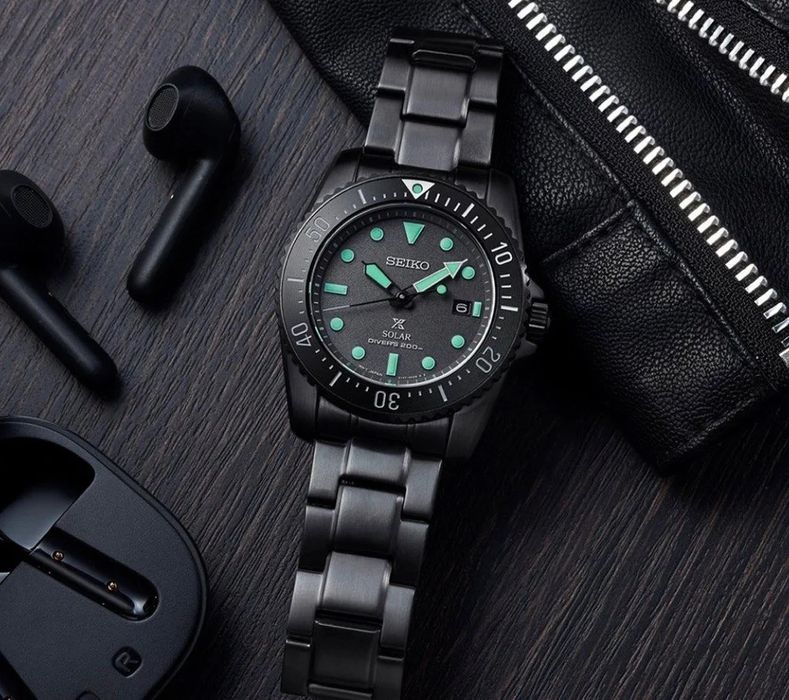 Seiko Prospex SNE587 P1 solar Limited edition часовник