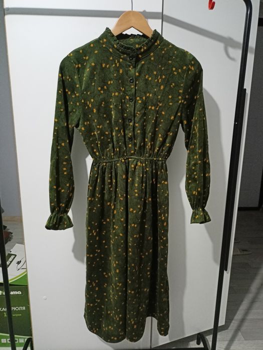 Продам одежду разные