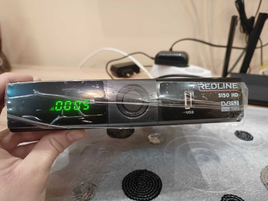 Сателитен приемник Redline S150 HD