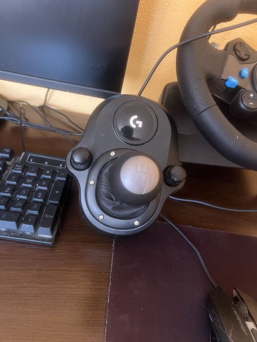 Волан с педали и shifter Logitech g29 se