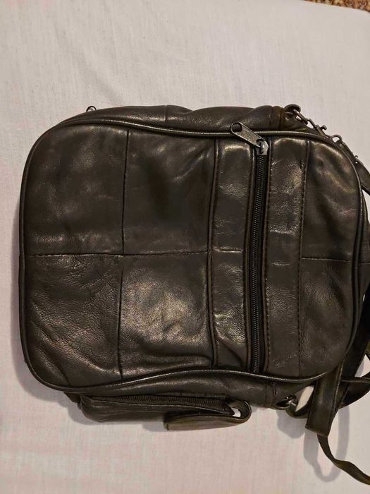 Кожена чанта с чудесна визия