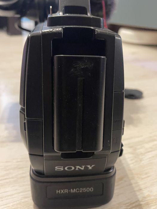 Sony HXR-MC2500 – Професионална HD камерa Продавам Sony HXR-MC250