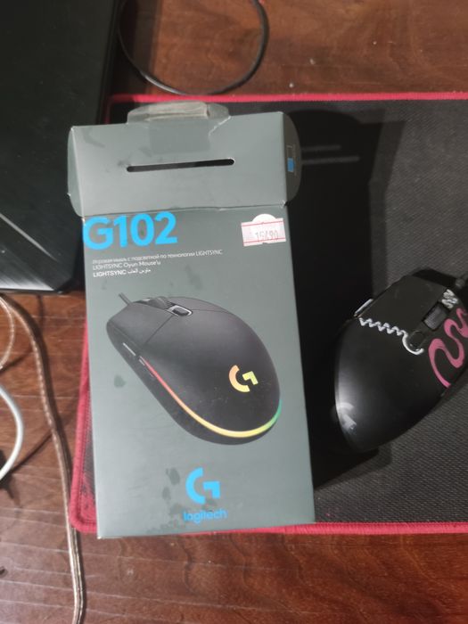 Logitech lightsync g102