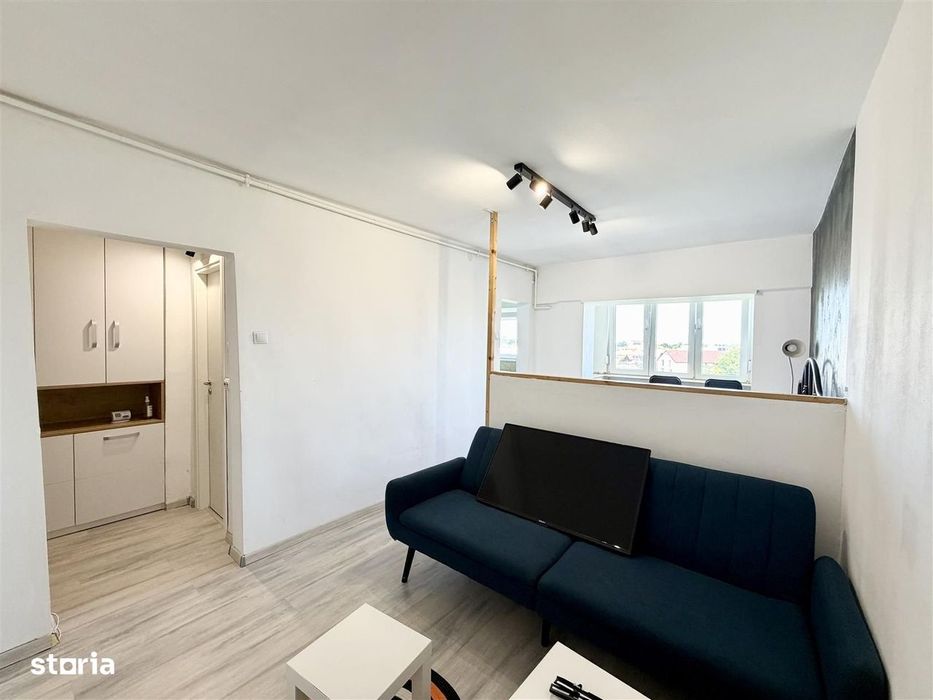 Garsonieră de vânzare în Sibiu–renovată, balcon închis–Zona Siretului