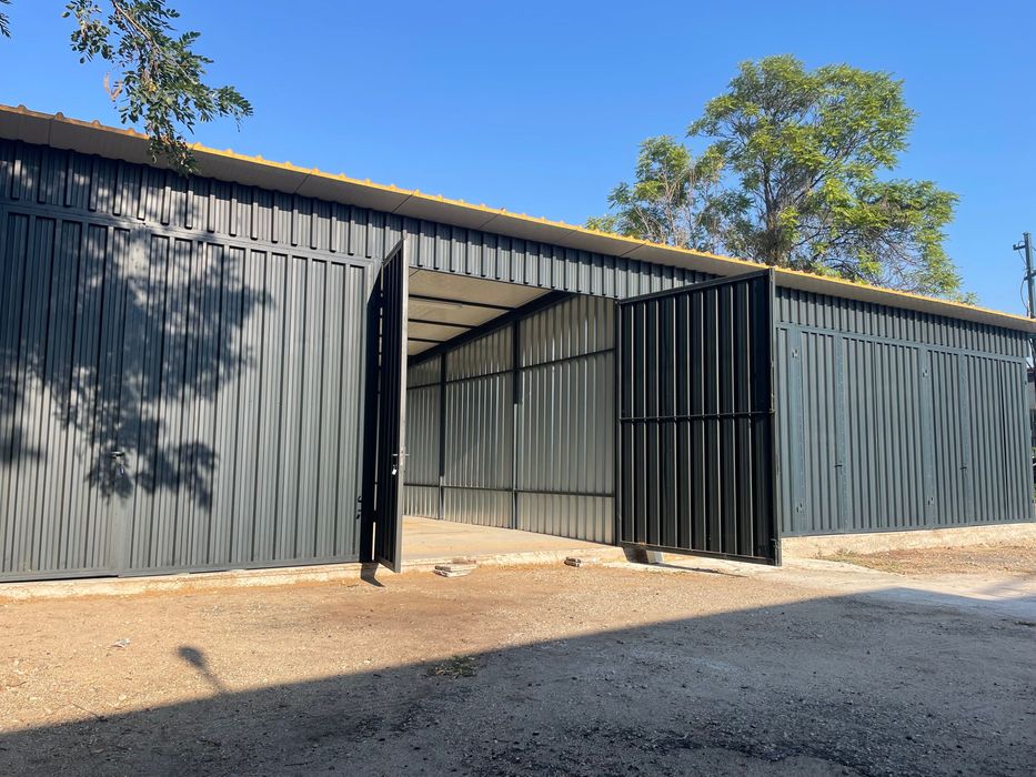 Склад-гараж промишлена зона