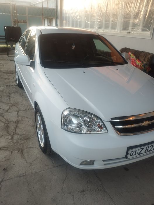 Продаётся ЛАСЕТТИ 18