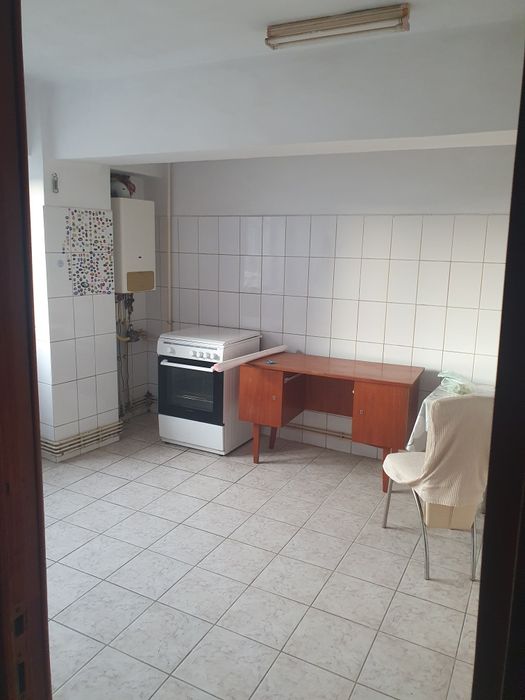 Apartament o camera in blocul armatei