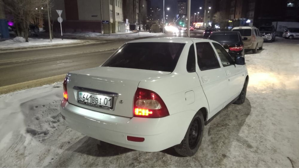 Продам Ваз лада приора седан