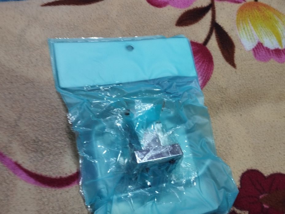 Продам держатель для туалетной бумаги