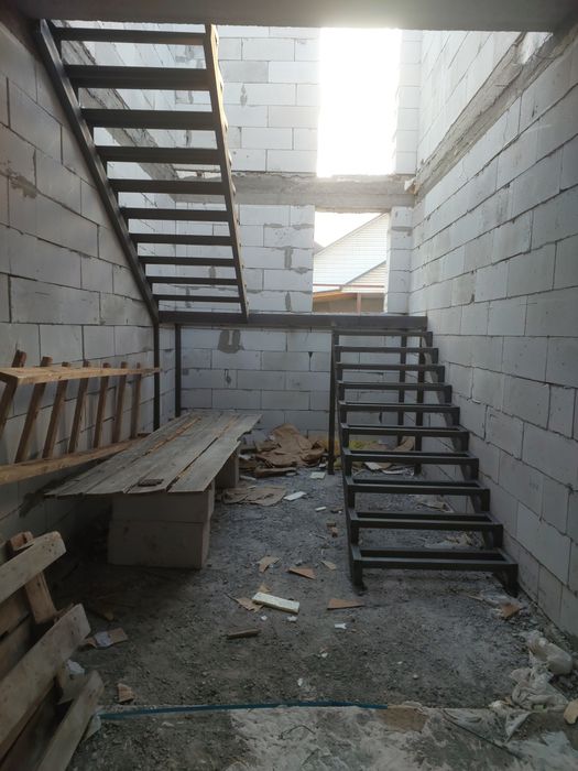 Лестница металл.