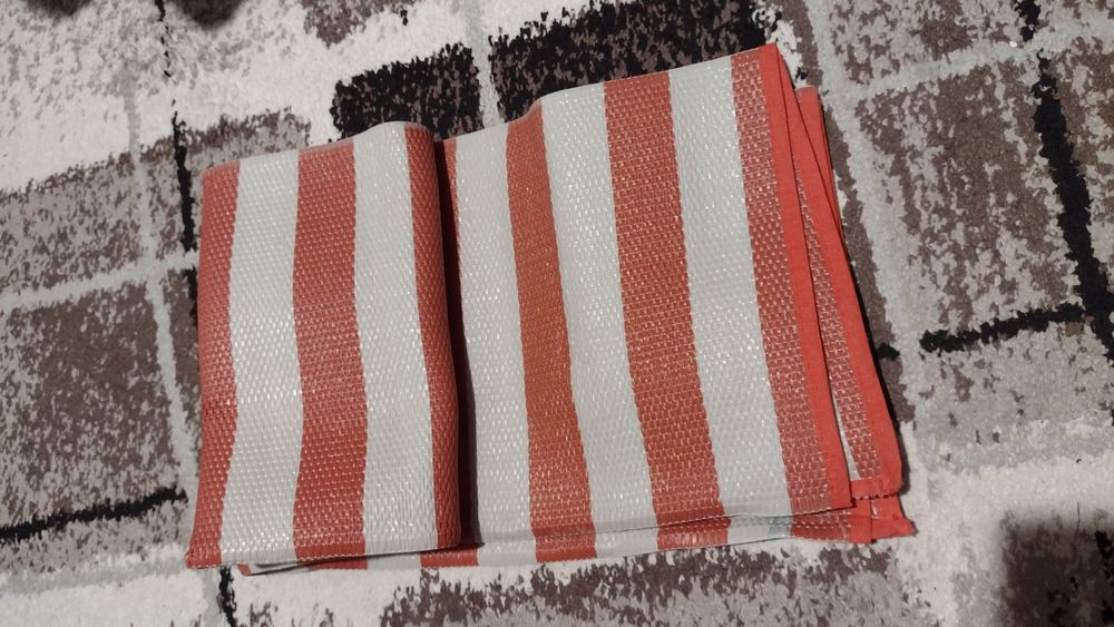 Продавам детски плавници