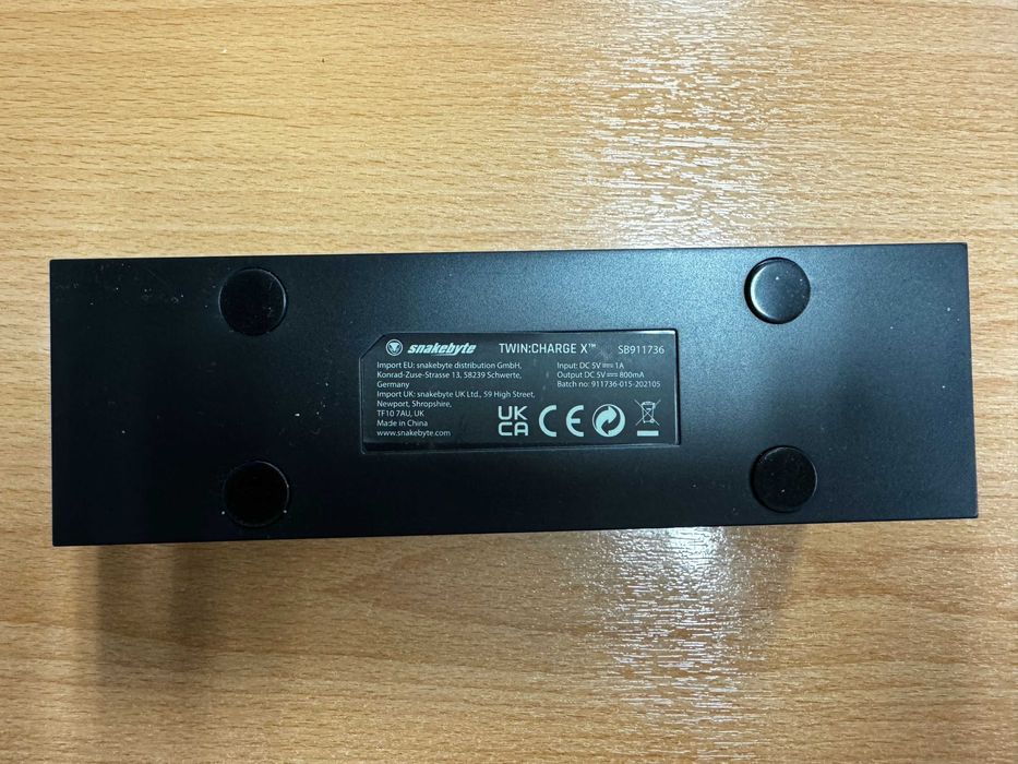 SnakeByte TWIN:CHARGE X™ - Зарядно за 2 джойстика XBox + 2 батерии