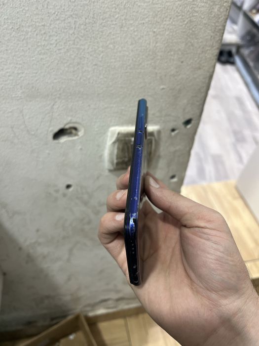 Vivo y12s holati yaxshi ishlashlariyam yaxshi xotirasi 32gb